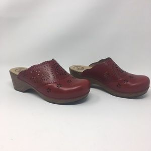 Dansko laser cut clogs red eyelet wood